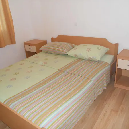Apartment Jidra
