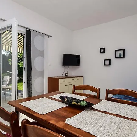 Jidra Apartment