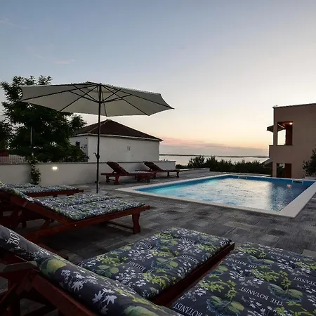 Jidra Apartment